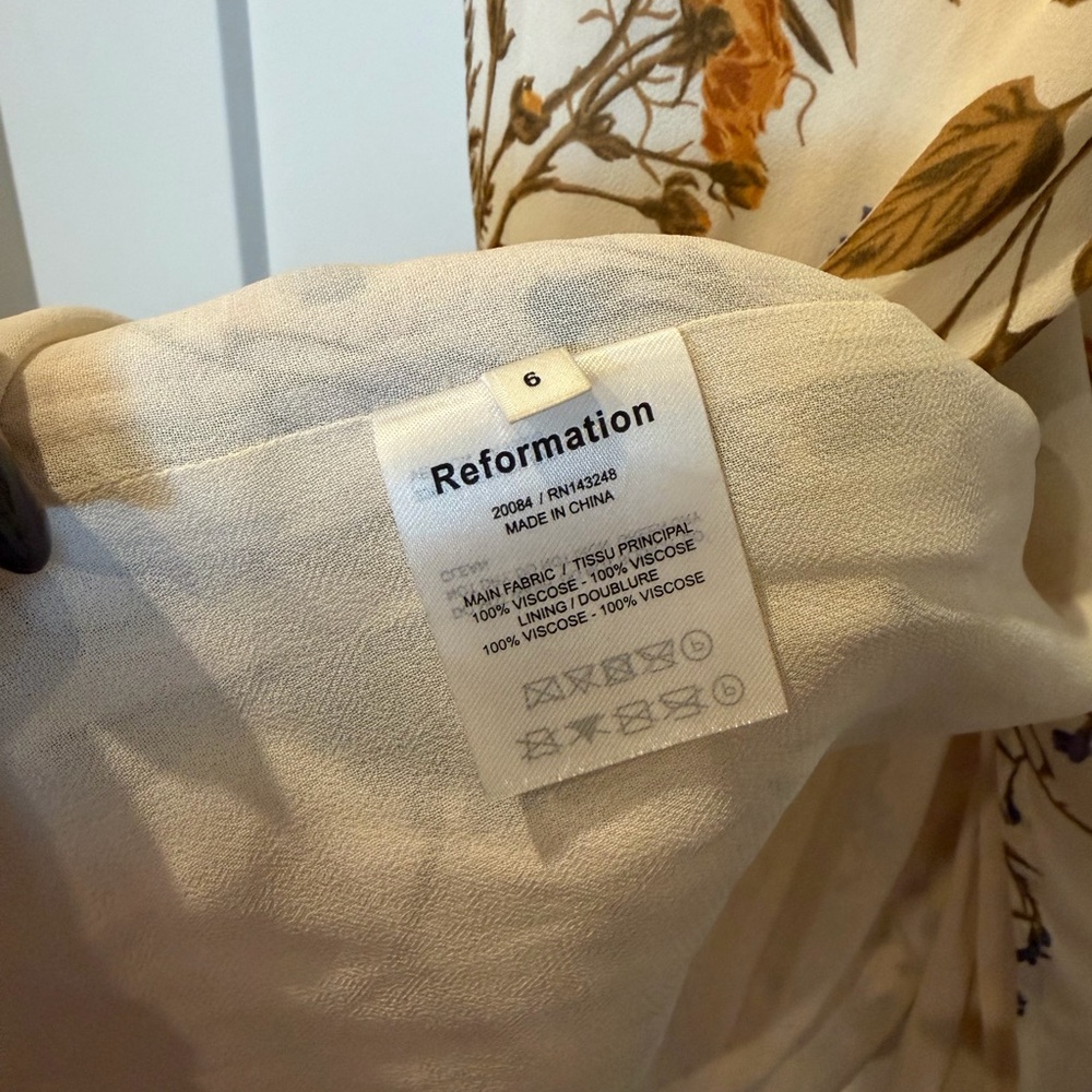 Reformation Cream Floral Dress | size 6 - Picture 2 of 7